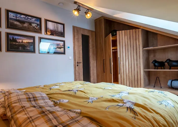 Hojsova Straz Brcalnik Za Bukem Apartament *